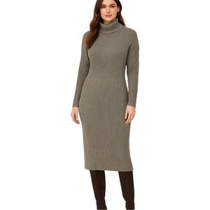 Elegant Gray Midi Turtleneck Dress
